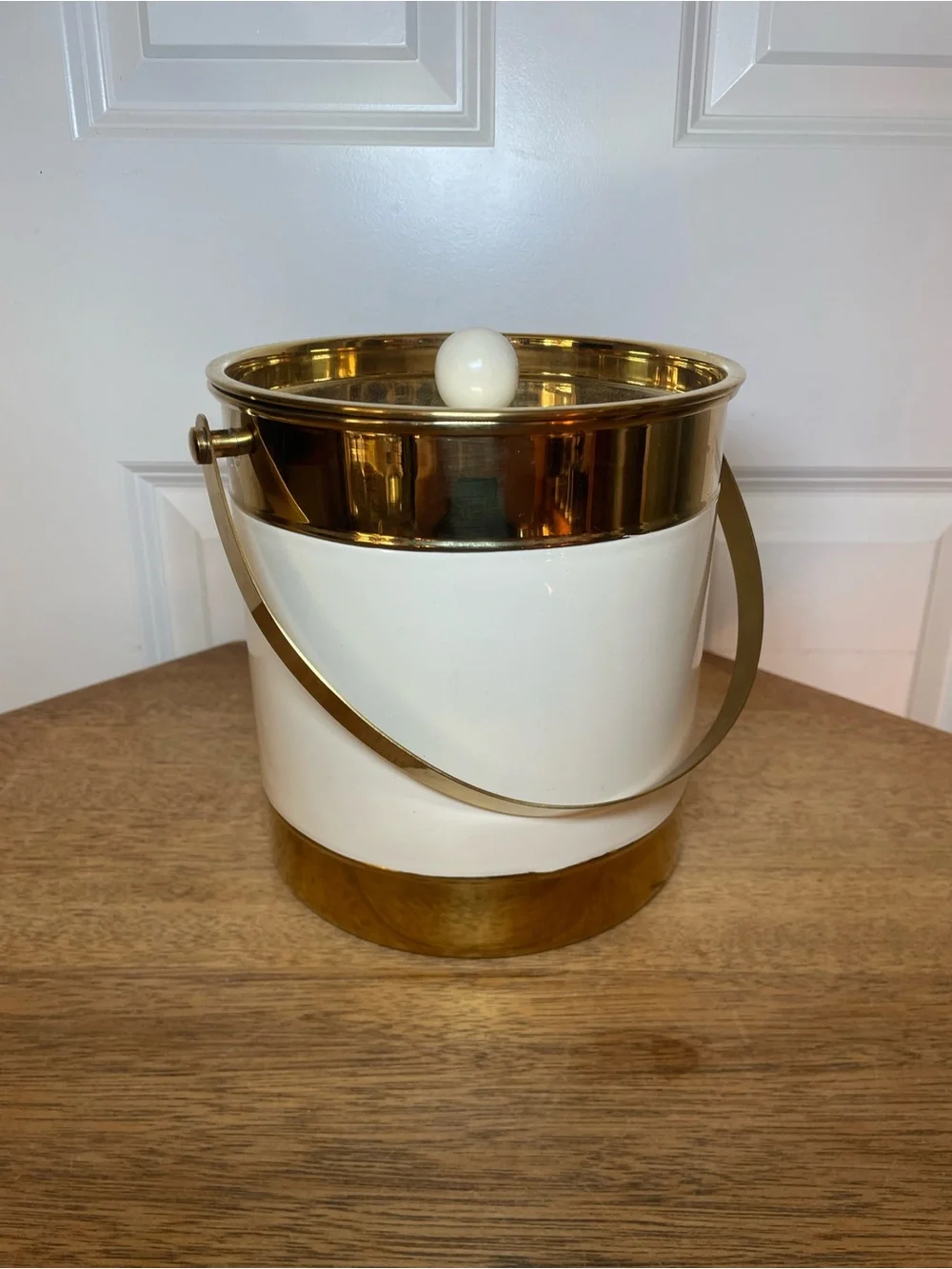 Vintage White & Gold Ice Bucket Brass Tone Lid Handle Mid Century Barware